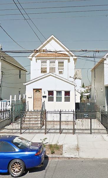 1st image of 11305 107th Ave