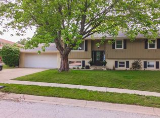 214 Riss Dr, Normal, IL 61761