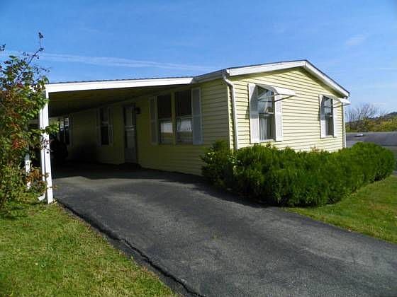 1st image of 147 Sheffield Dr