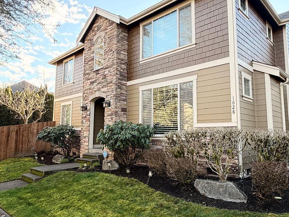 1st image of 1628 Bellerive Way SE