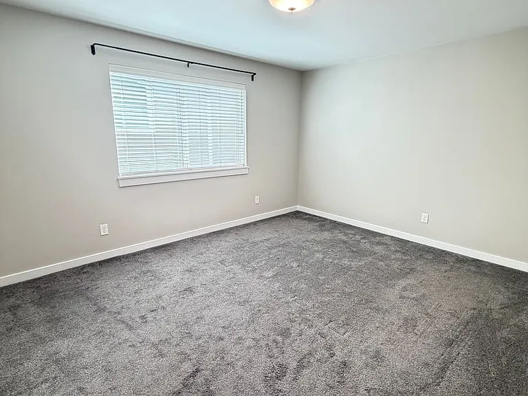 123 E 9th Ave #18 — Photo 5