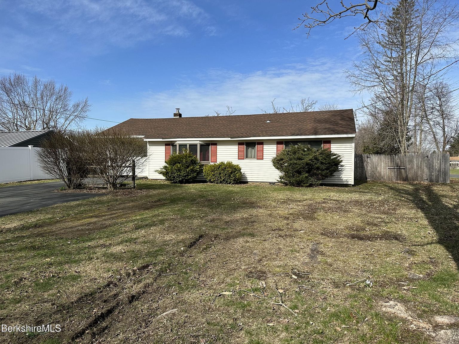 43 Eleanor Rd, Dalton, MA 01226 Zillow