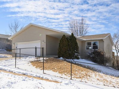 1229 Harbor Dr SE, Rochester, MN, 55904