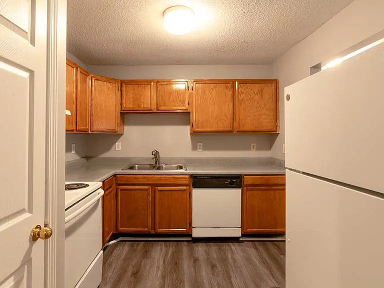 205 Kent Lake Dr — Photo 29