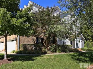 213 Towne Ridge Ln, Chapel Hill, NC 27516