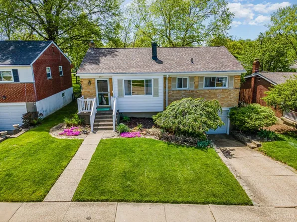 5709 Windview Dr, Cincinnati, OH 45248