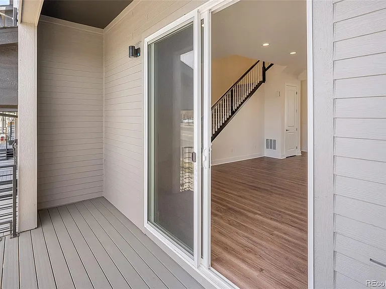 5112 Ward Rd — Photo 4