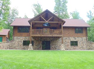 W7779 Woodhaven Dr, Wallace, MI 49893