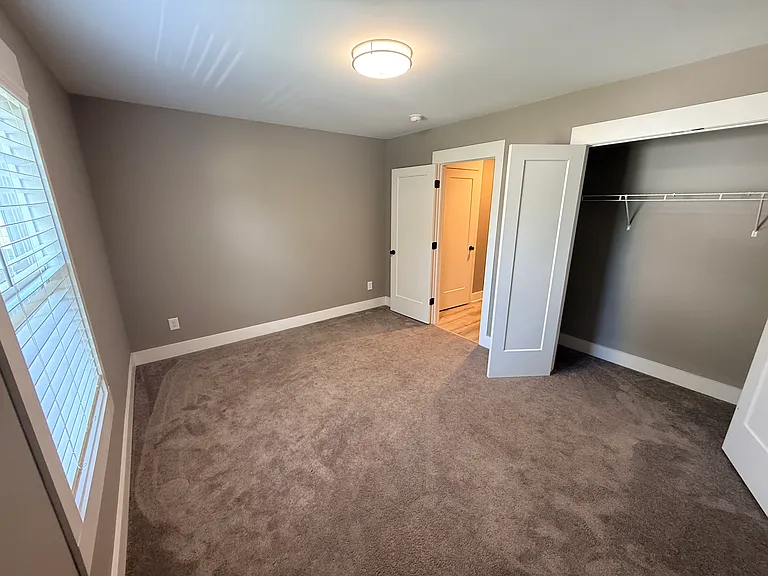 4 Plum Dr — Photo 22