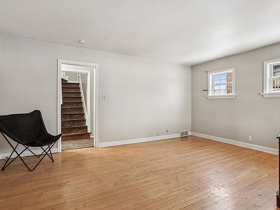 4th image of 1820 Rankin St