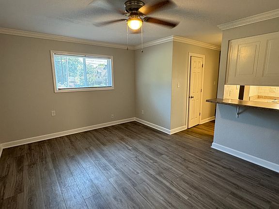 2nd image of 702 S Aspen St #1