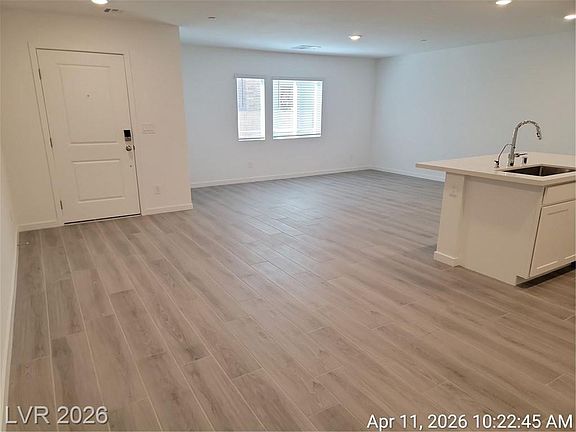 3rd image of 155 Holden Heights Ct