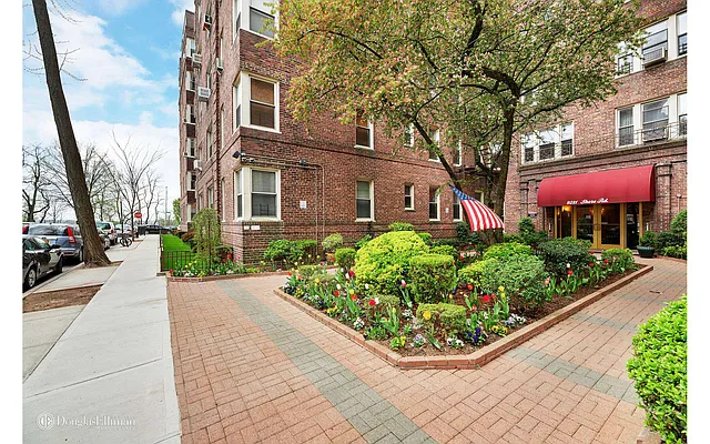 Sold by Douglas Elliman | media 10