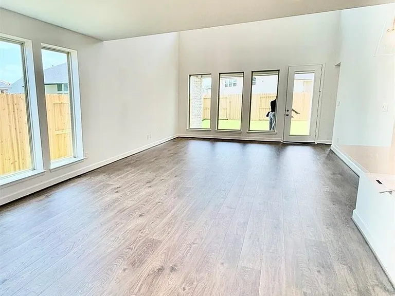 30959 Radke Estates Dr — Photo 4