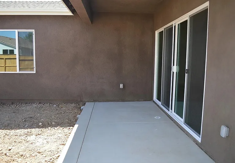 2430 Bastidas Dr — Photo 46