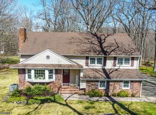 21 Red Hill Rd, Plainfield, NJ 07060