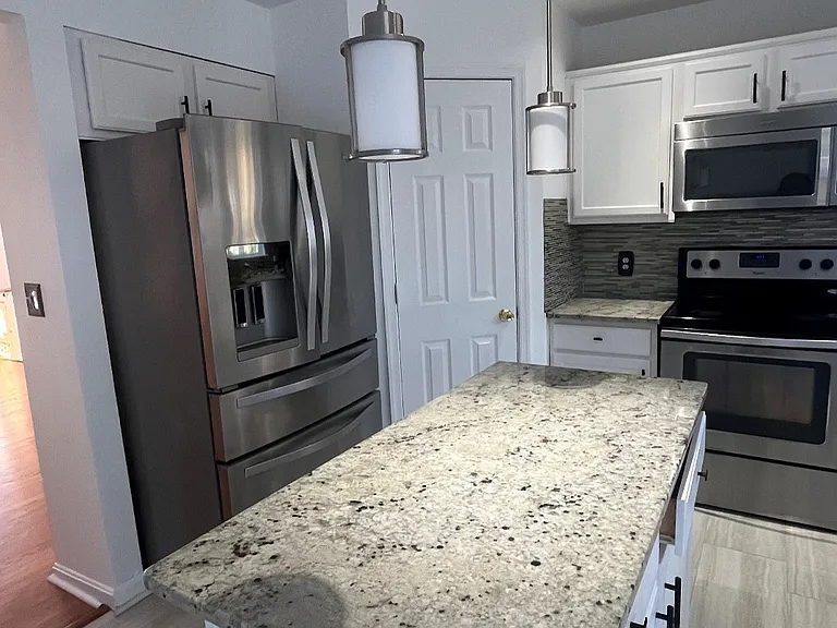 16931 Toms River Loop — Photo 26