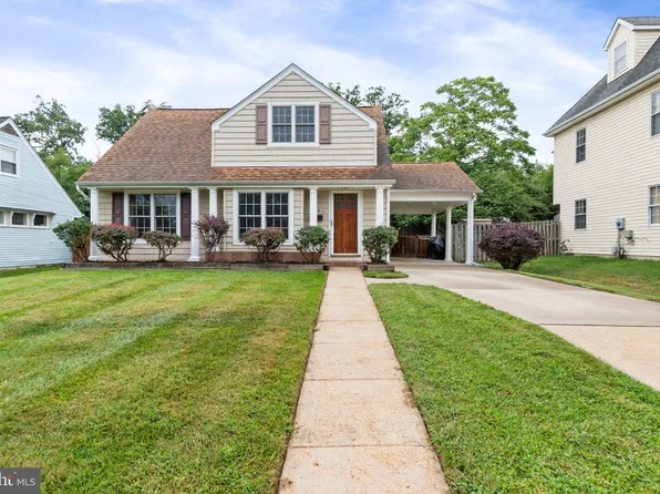 6610 Cavalier Dr, Alexandria, VA 22307