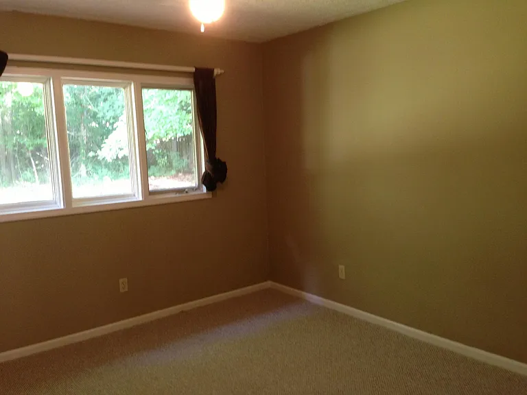 1149 Eagle Cir — Photo 14
