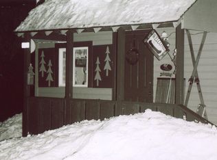 112 Yellowstone Rd, Snoqualmie Pass, WA 98068