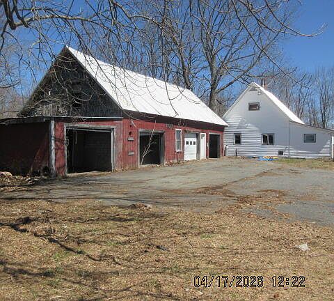 2nd image of 694 Brighton Road