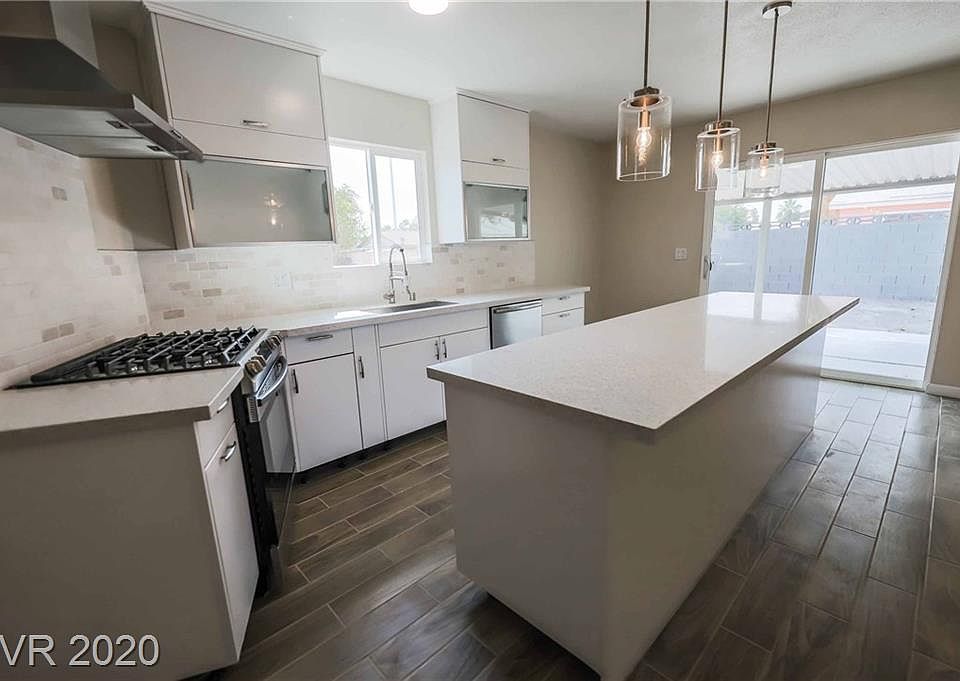 1st image of 2236 Melinda Ave