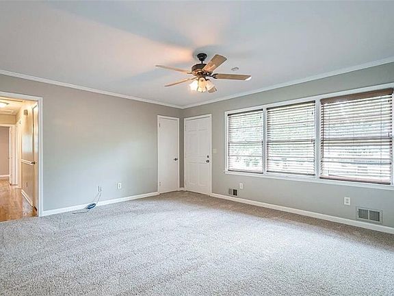 5th image of 960 Old Canton Rd
