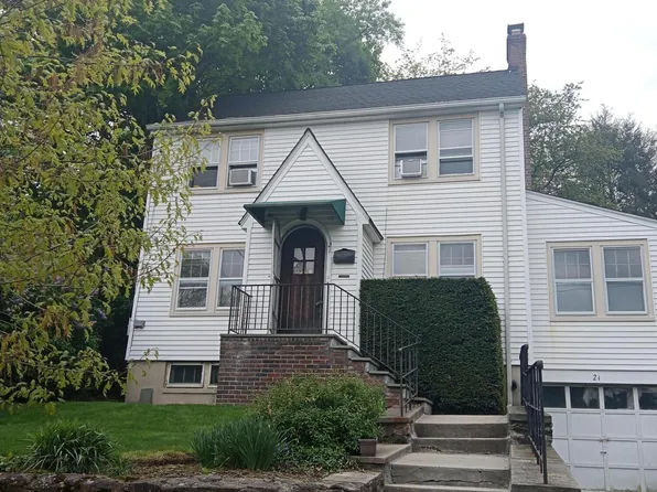 21 Richland Rd, Greenwich, CT 06830