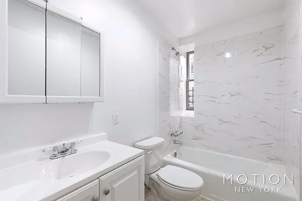 Rented by MOTION New York | media 17