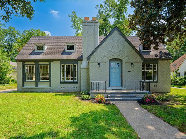35 Covington Dr, Longview, TX 75602