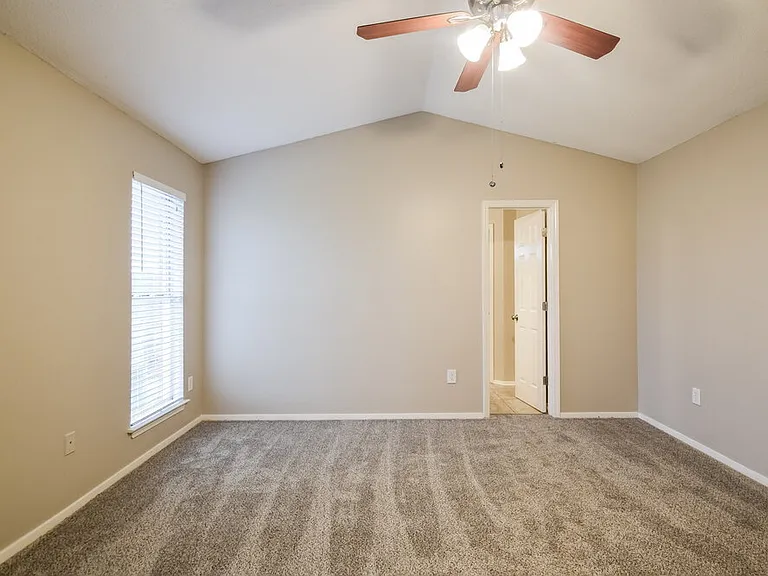 4255 Man Of War Dr — Photo 9