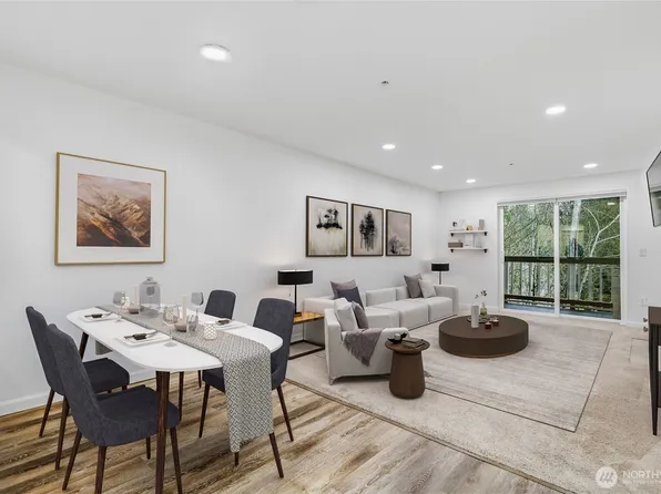 23321 Cedar Way #J204, Mountlake Terrace, WA 98043