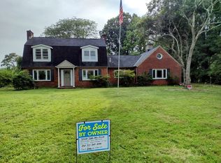 16 Churchill Rd, Pittsburgh, PA 15235