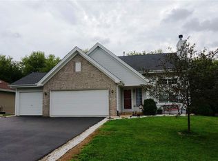 4537 Hilltop Dr, Loves Park, IL 61111
