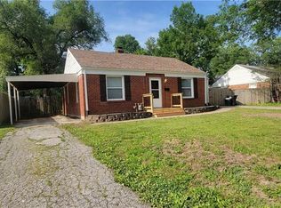 1304 W 30th St S, Independence, MO 64052