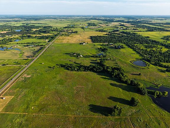 3rd image of 8019 N Fm 1371 Rd
