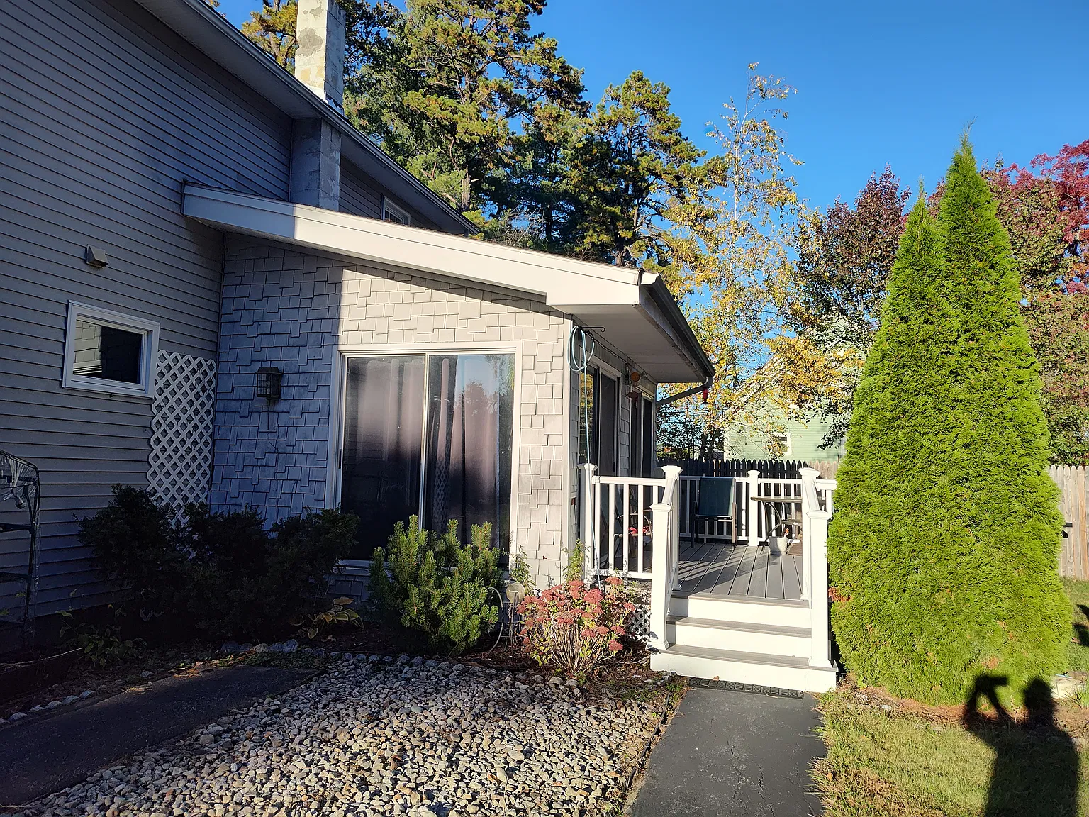 2 bed, 1.5 bath, 1200 sqft, $2,150 — Photo 3