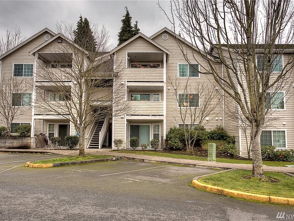 1st image of 11915 Roseberg Ave S APT 203
