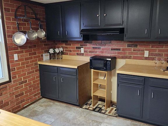 5th image of 448 W Meyers Ave