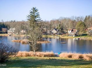 163 Brookfield Rd, Lake Ariel, PA 18436