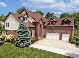 566 Jennifer Ct, Avon, IN 46123