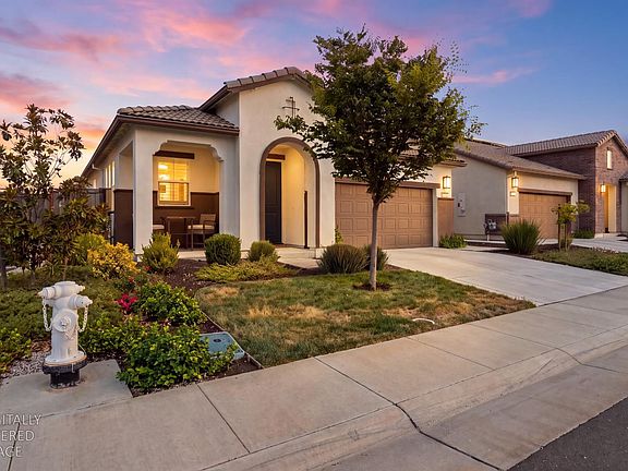 5th image of 5250 Peace Lily Ln