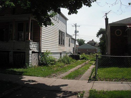 1st image of 11921 S Lafayette Ave