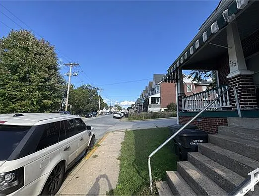 330 Walnut St — Photo 11