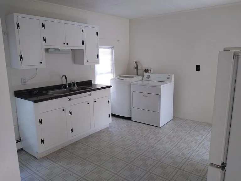 5 Elm St #B — Photo 4