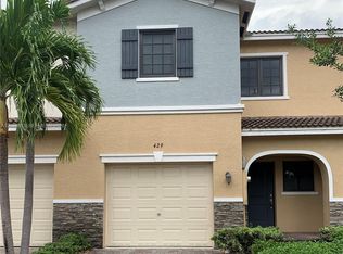 429 NE 194th Ter #429, Miami, FL 33179
