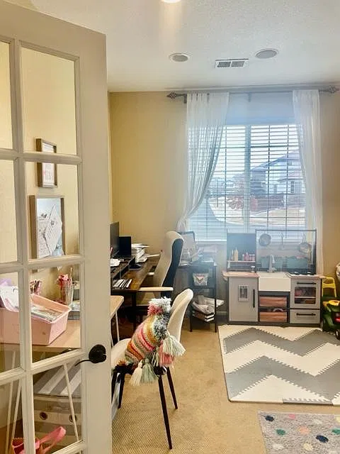 3 bed, 1308 sqft, $2,800 — Photo 4