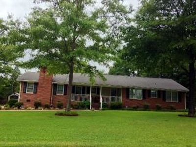 436 Royal Oak Dr, Spartanburg, SC, 29302