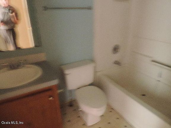 5th image of 8358 NE 33rd Ct