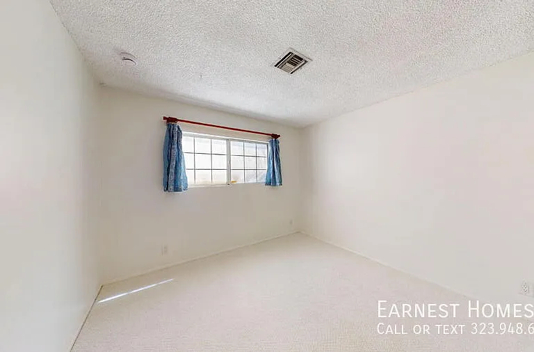 14920 Hesby St — Photo 21